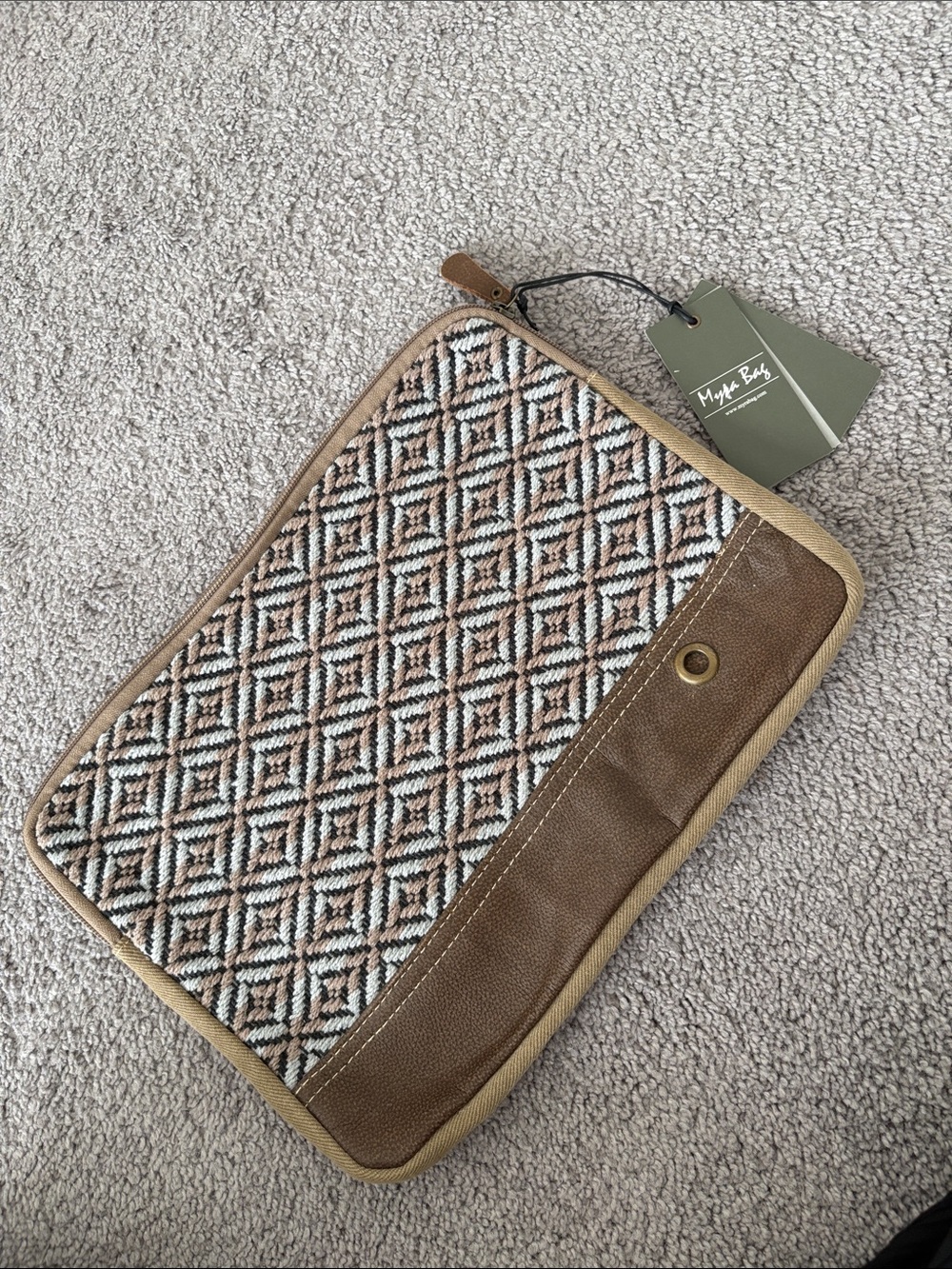 Myra Rugged Life Laptop Sleeve